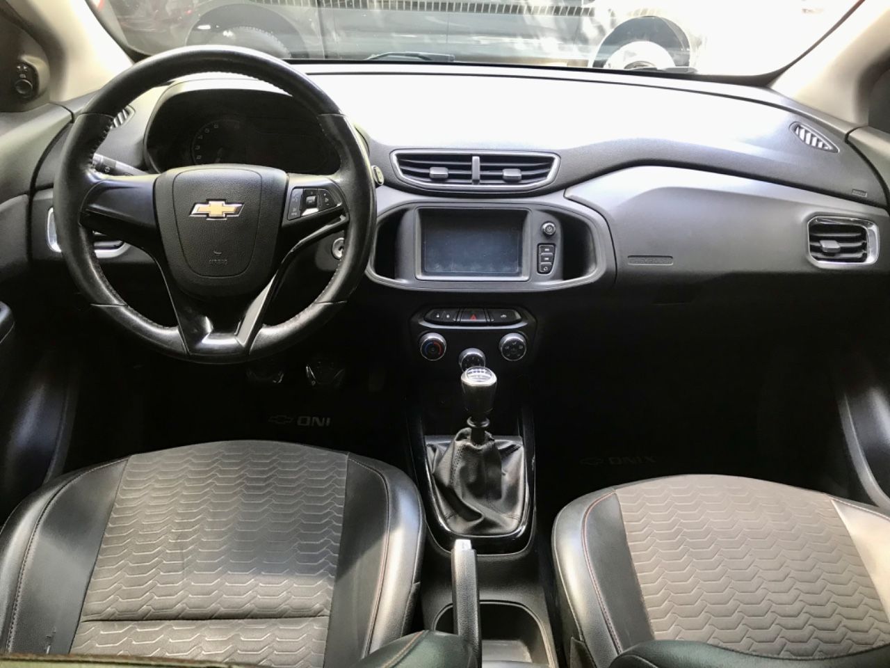 Chevrolet Onix Usado en Mendoza, deRuedas