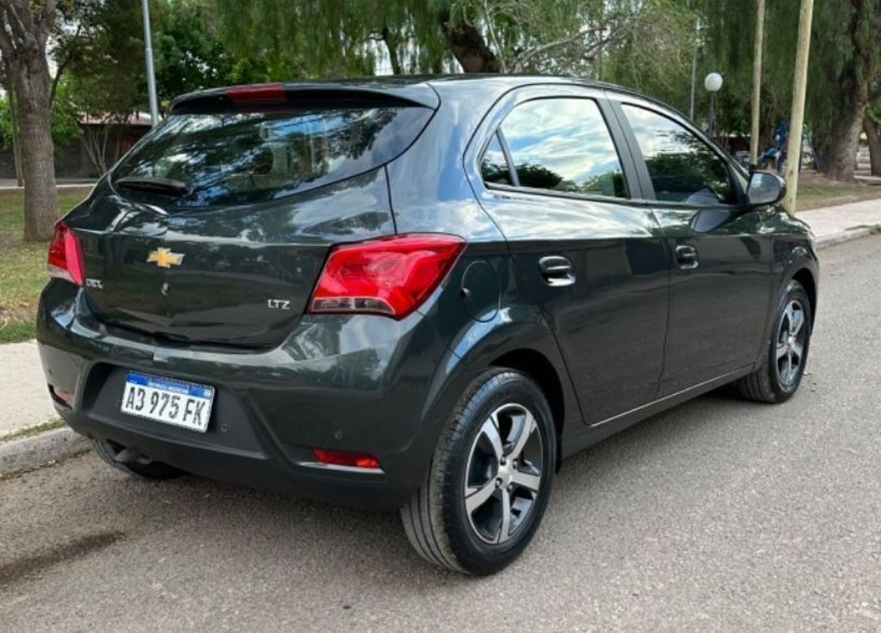 Chevrolet Onix Usado en Mendoza, deRuedas