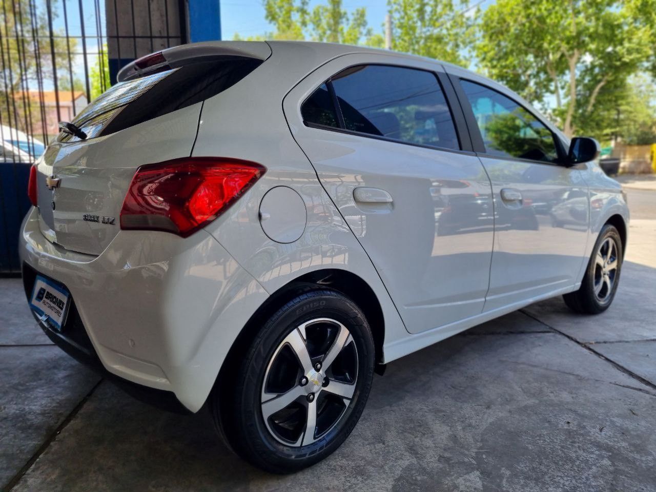 Chevrolet Onix Usado en Mendoza, deRuedas