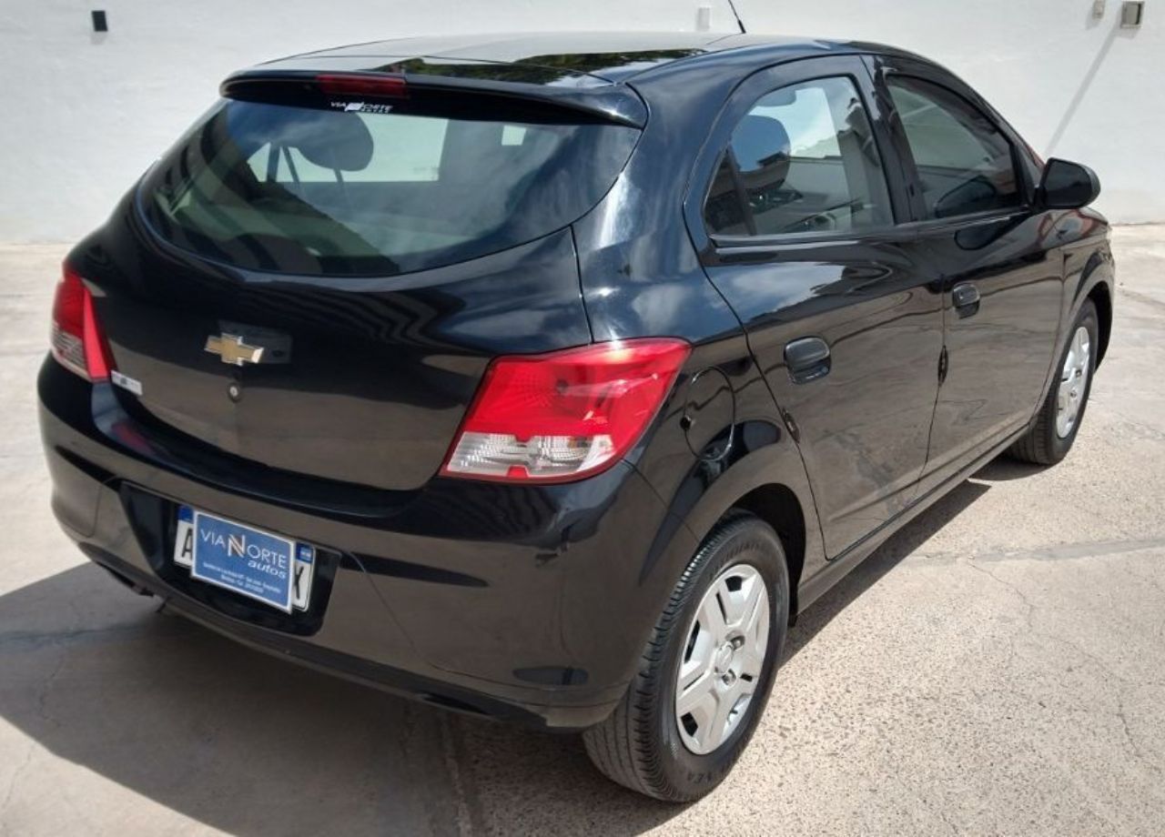 Chevrolet Onix Usado Financiado en Mendoza, deRuedas