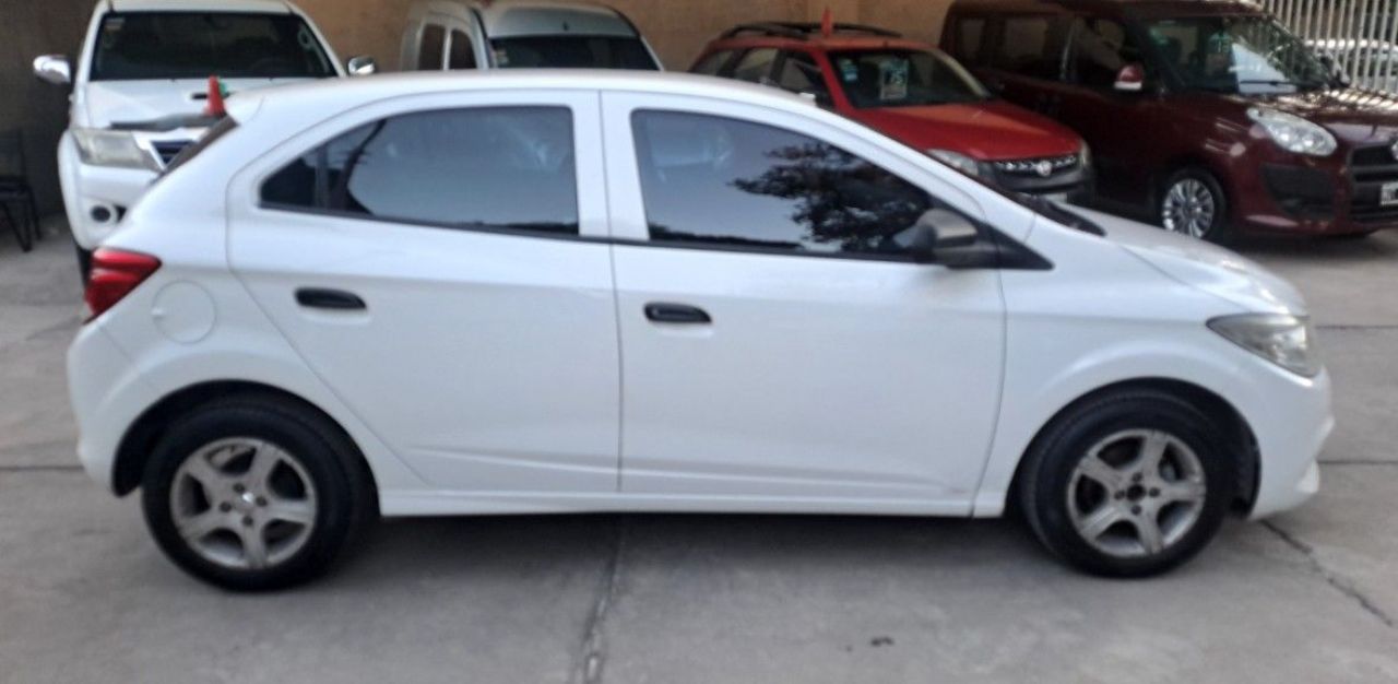 Chevrolet Onix Usado en San Juan, deRuedas