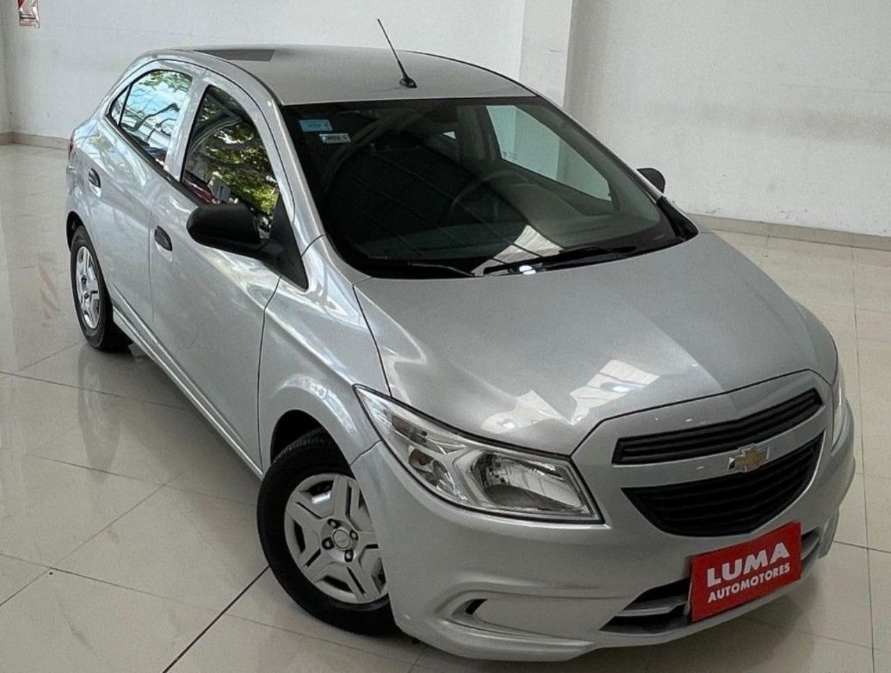 Chevrolet Onix Usado Financiado en Mendoza, deRuedas