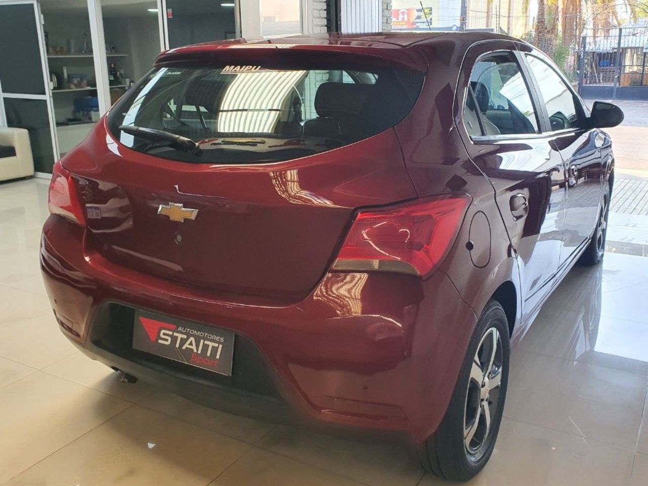 Chevrolet Onix Usado Financiado en Mendoza, deRuedas
