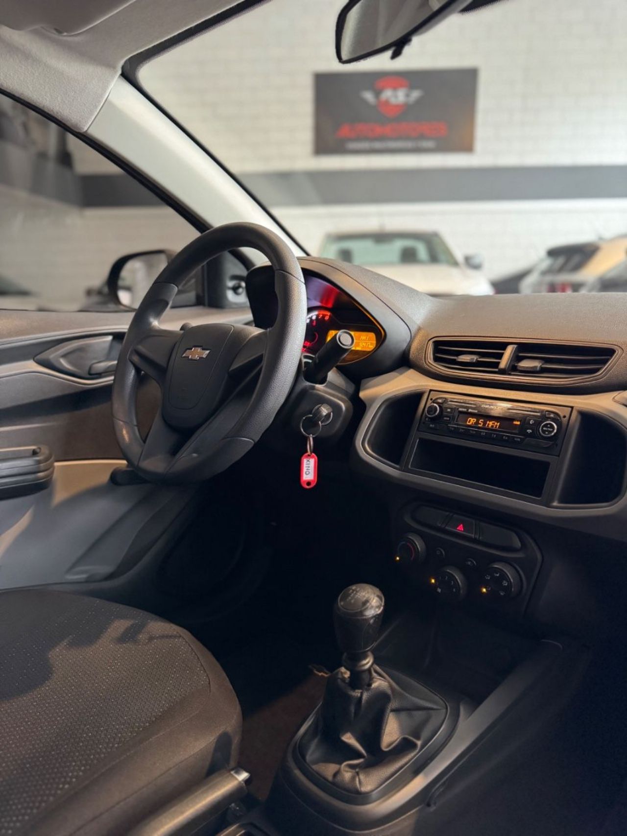 Chevrolet Onix Usado Financiado en Córdoba, deRuedas