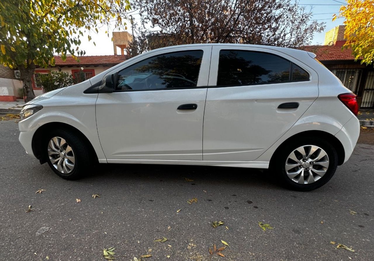 Chevrolet Onix Usado en Mendoza, deRuedas