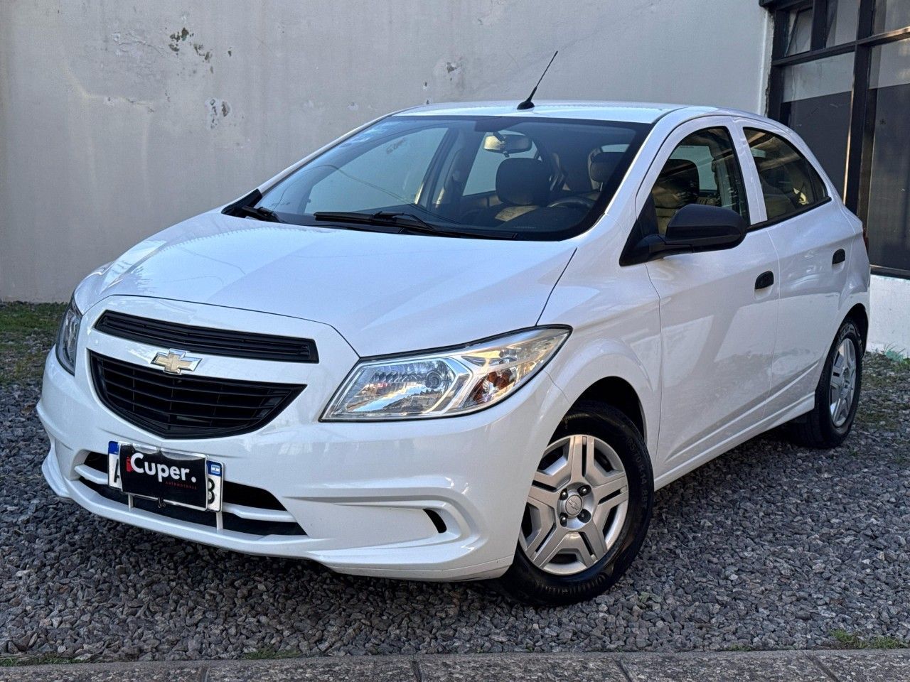Chevrolet Onix Usado Financiado en Córdoba, deRuedas