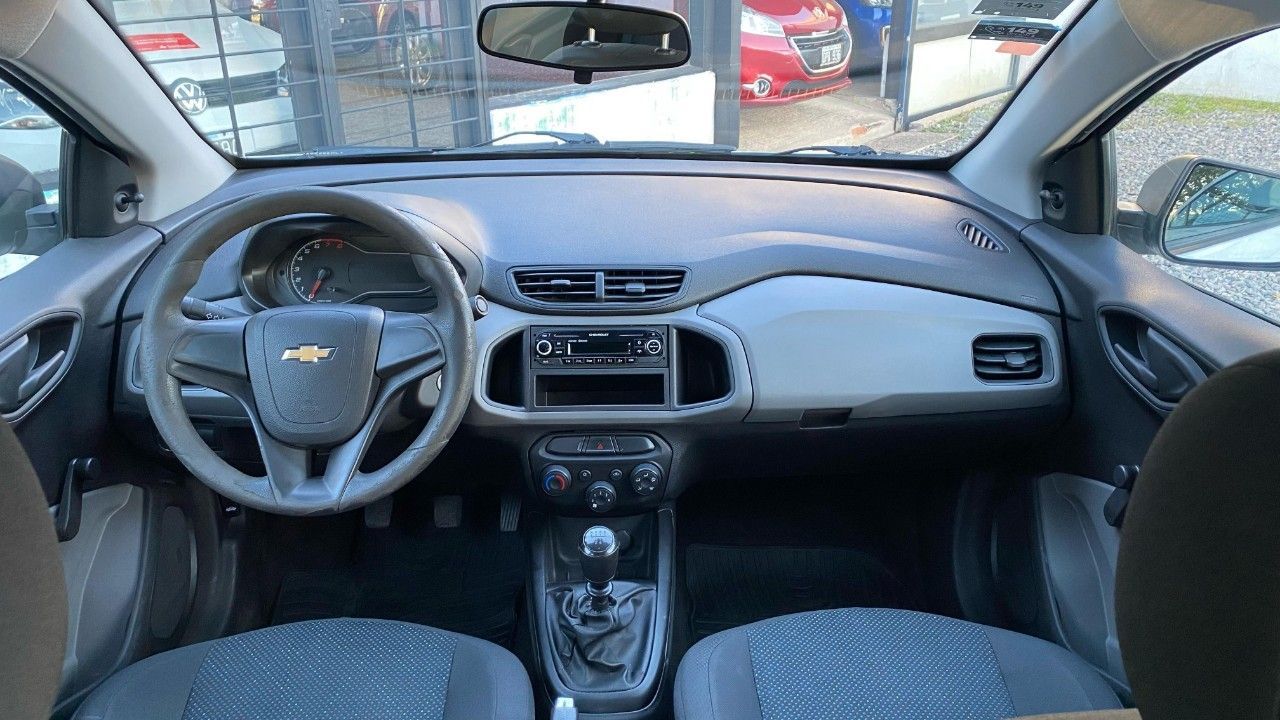 Chevrolet Onix Usado Financiado en Córdoba, deRuedas