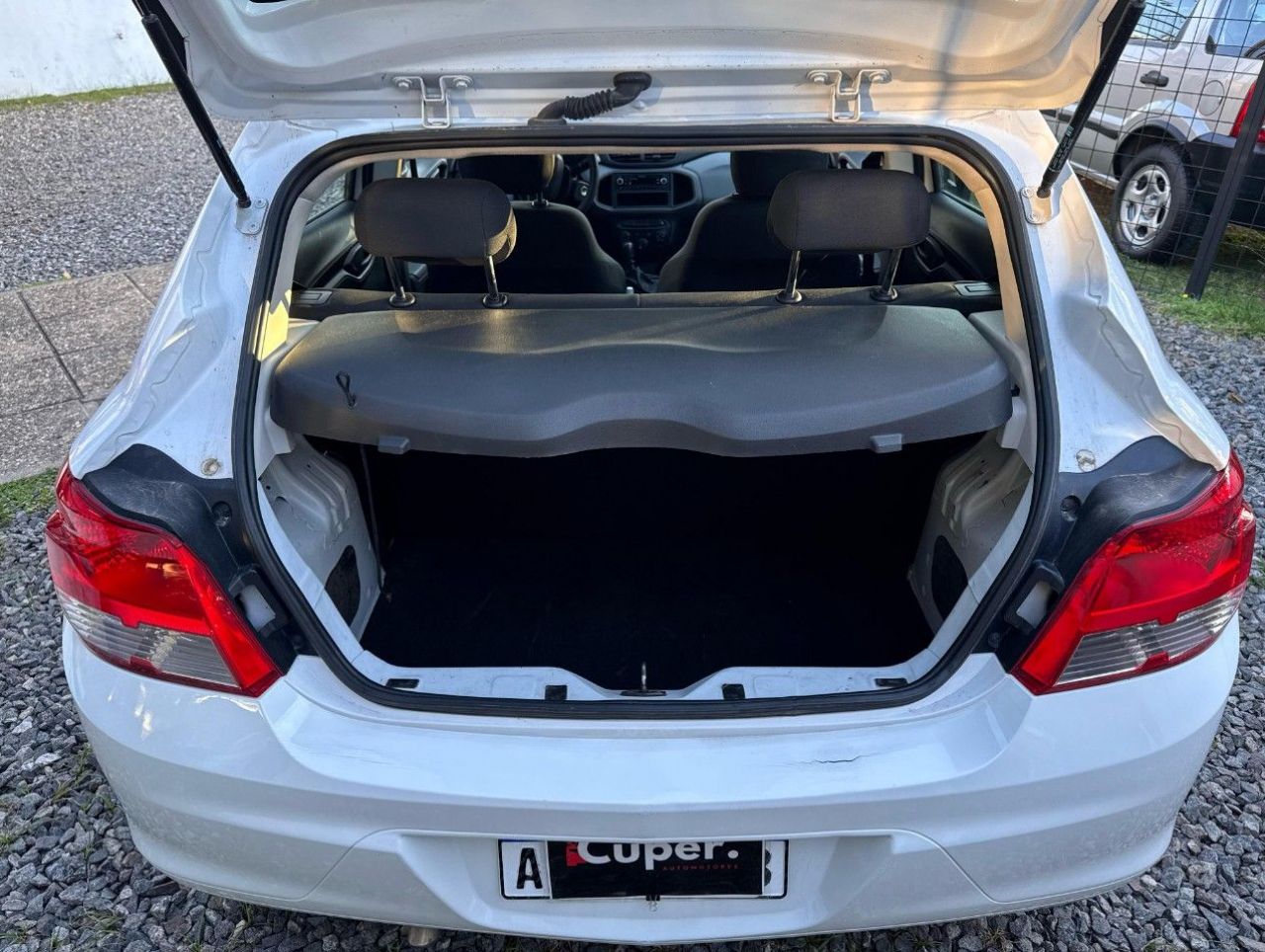 Chevrolet Onix Usado Financiado en Córdoba, deRuedas