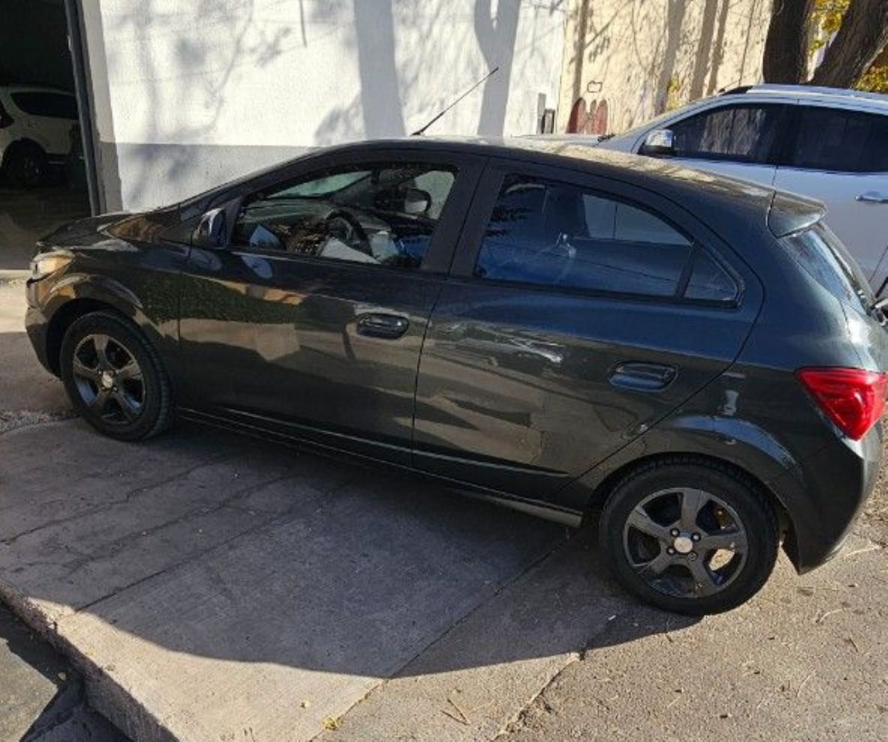 Chevrolet Onix Usado en Mendoza, deRuedas