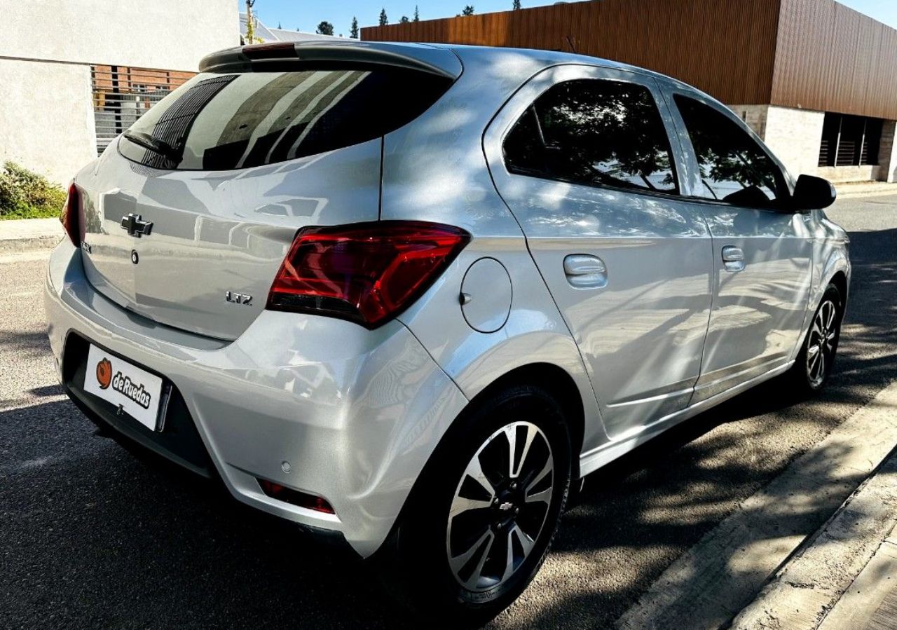 Chevrolet Onix Usado en Mendoza, deRuedas