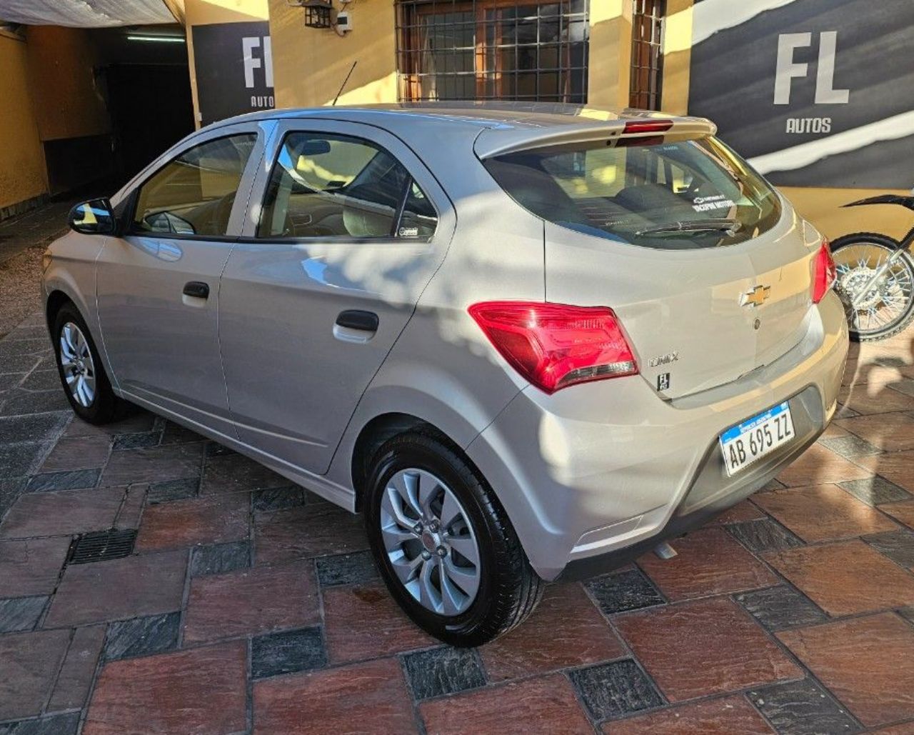 Chevrolet Onix Usado en Mendoza, deRuedas