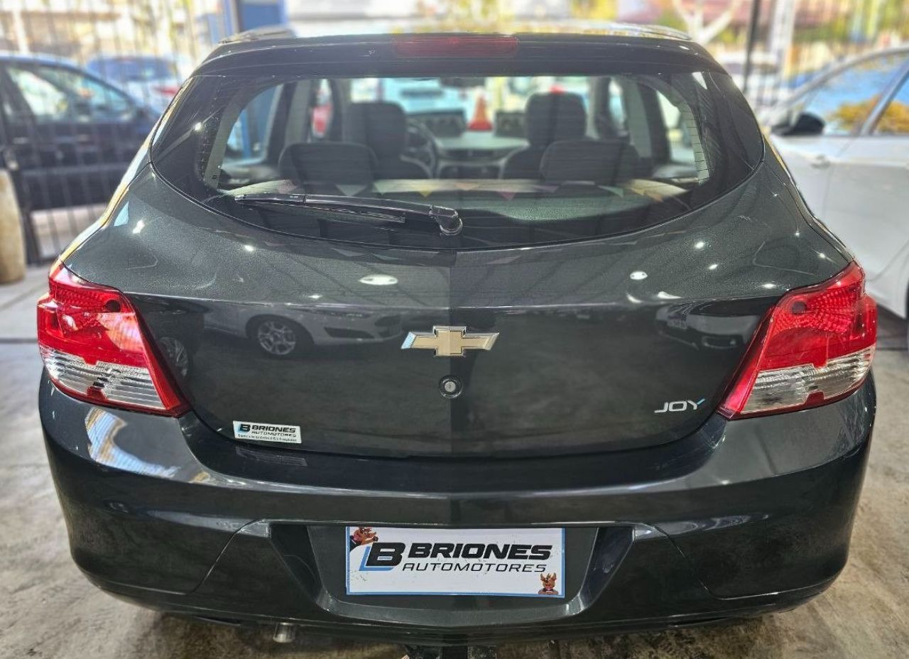 Chevrolet Onix Usado en Mendoza, deRuedas