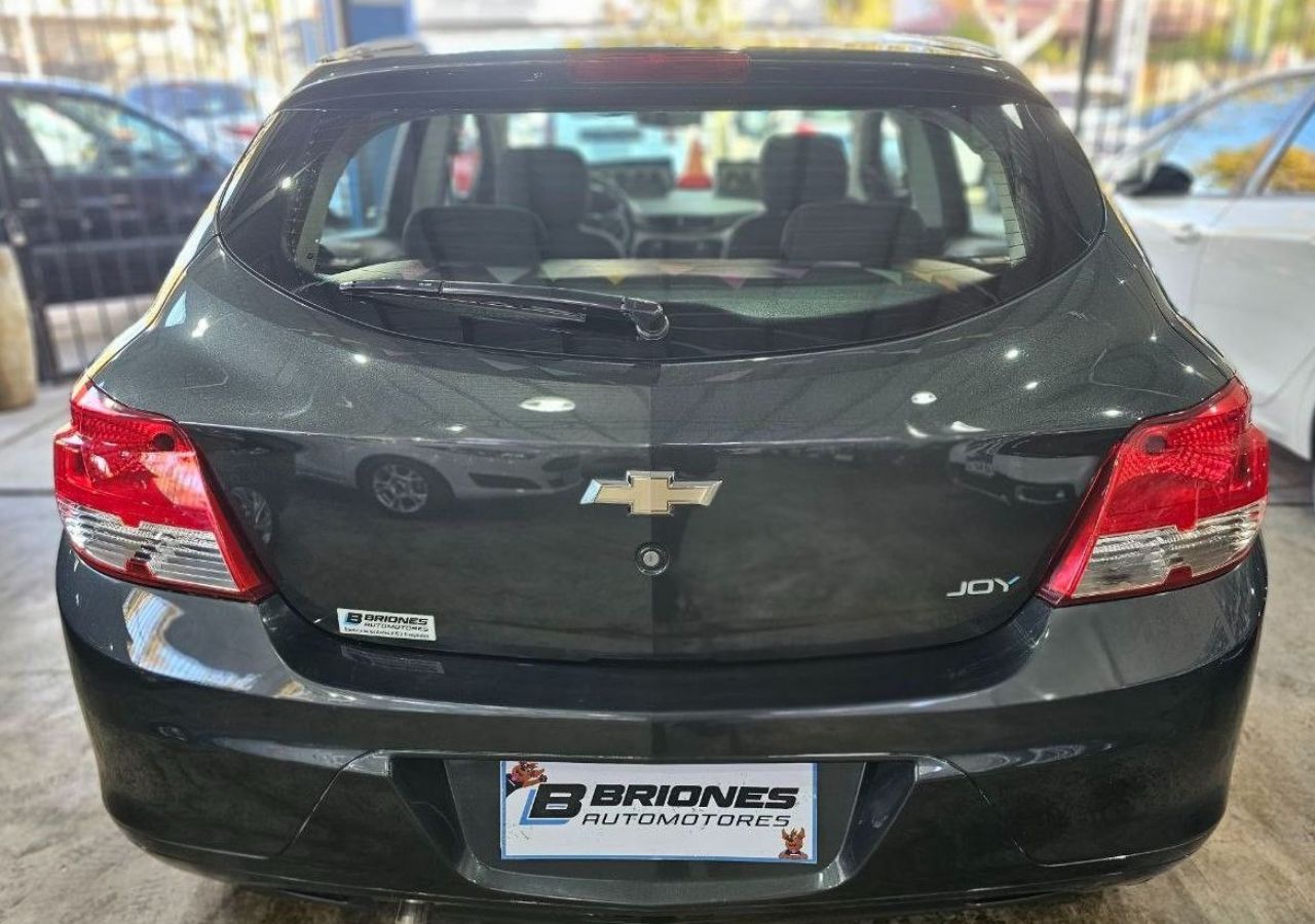 Chevrolet Onix Usado en Mendoza, deRuedas