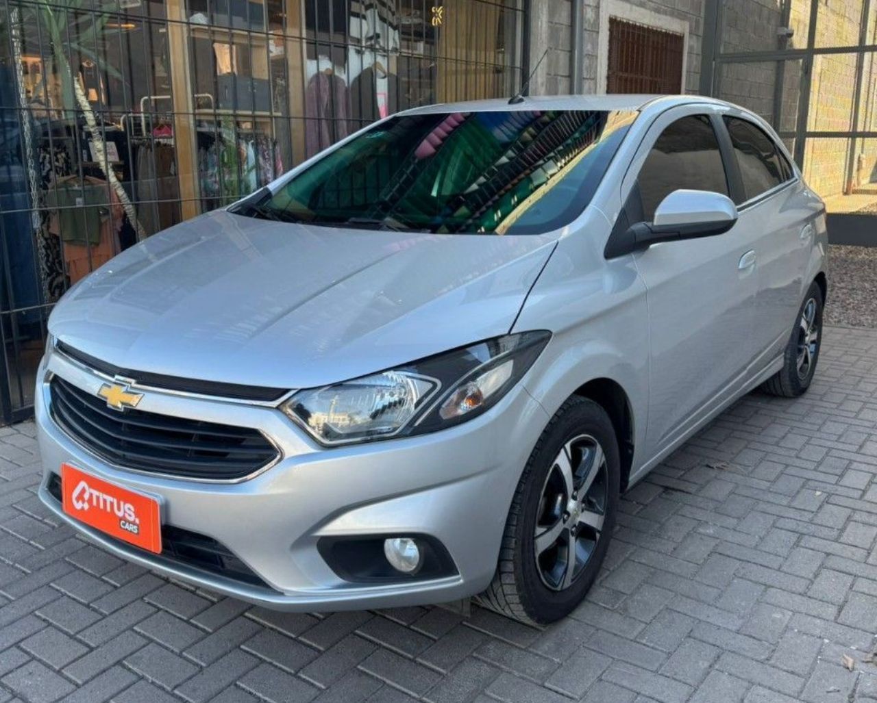 Chevrolet Onix Usado Financiado en Córdoba, deRuedas