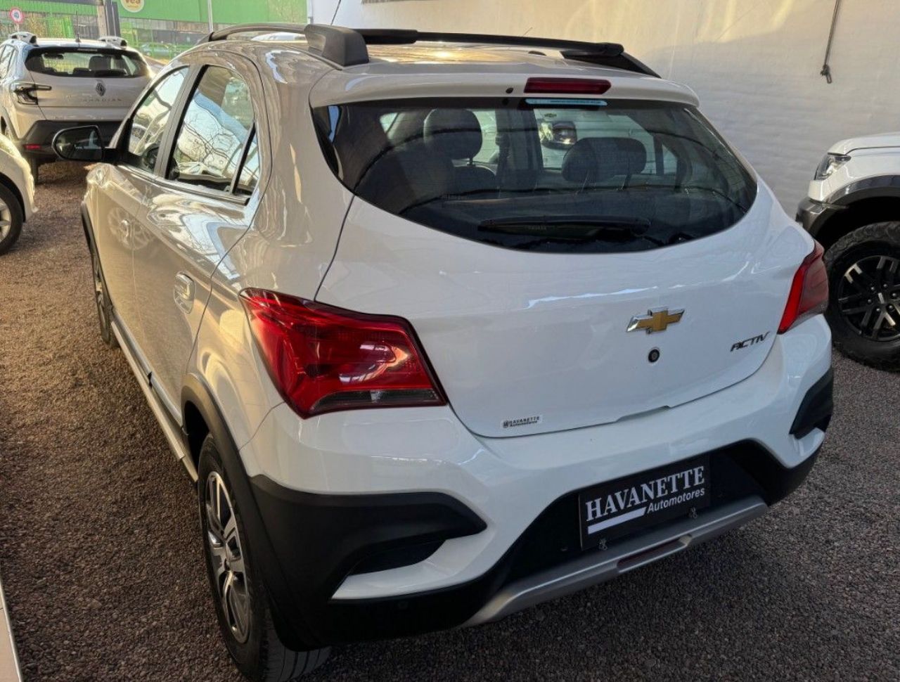 Chevrolet Onix Usado Financiado en Mendoza, deRuedas