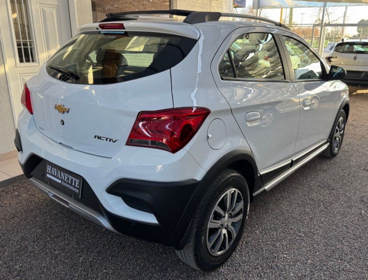 Chevrolet Onix Usado Financiado en Mendoza, deRuedas