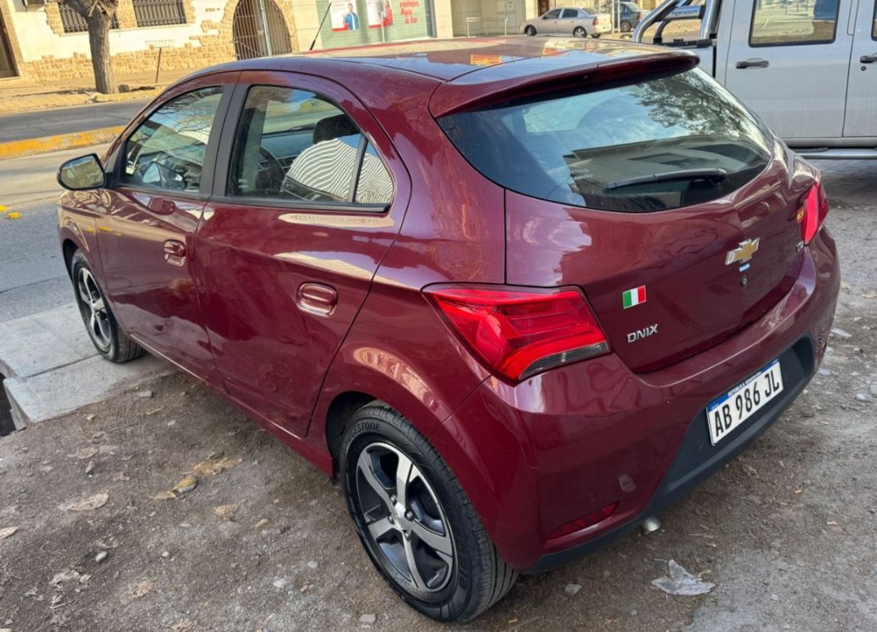 Chevrolet Onix Usado en Mendoza, deRuedas
