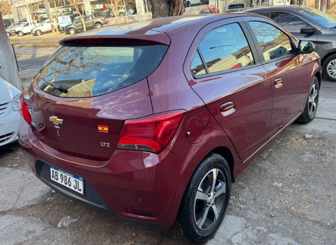 Chevrolet Onix Usado en Mendoza, deRuedas