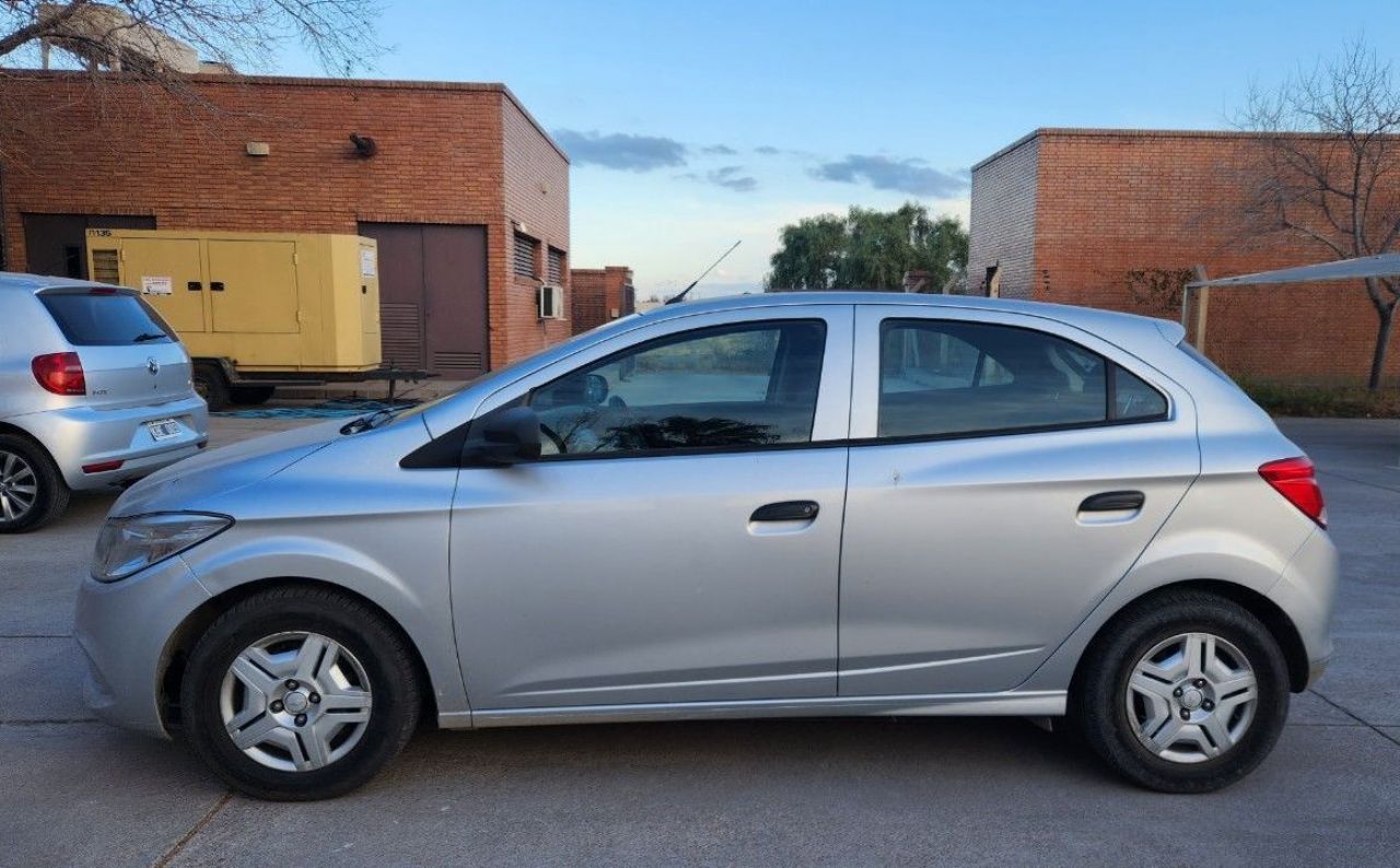 Chevrolet Onix Usado en Mendoza, deRuedas