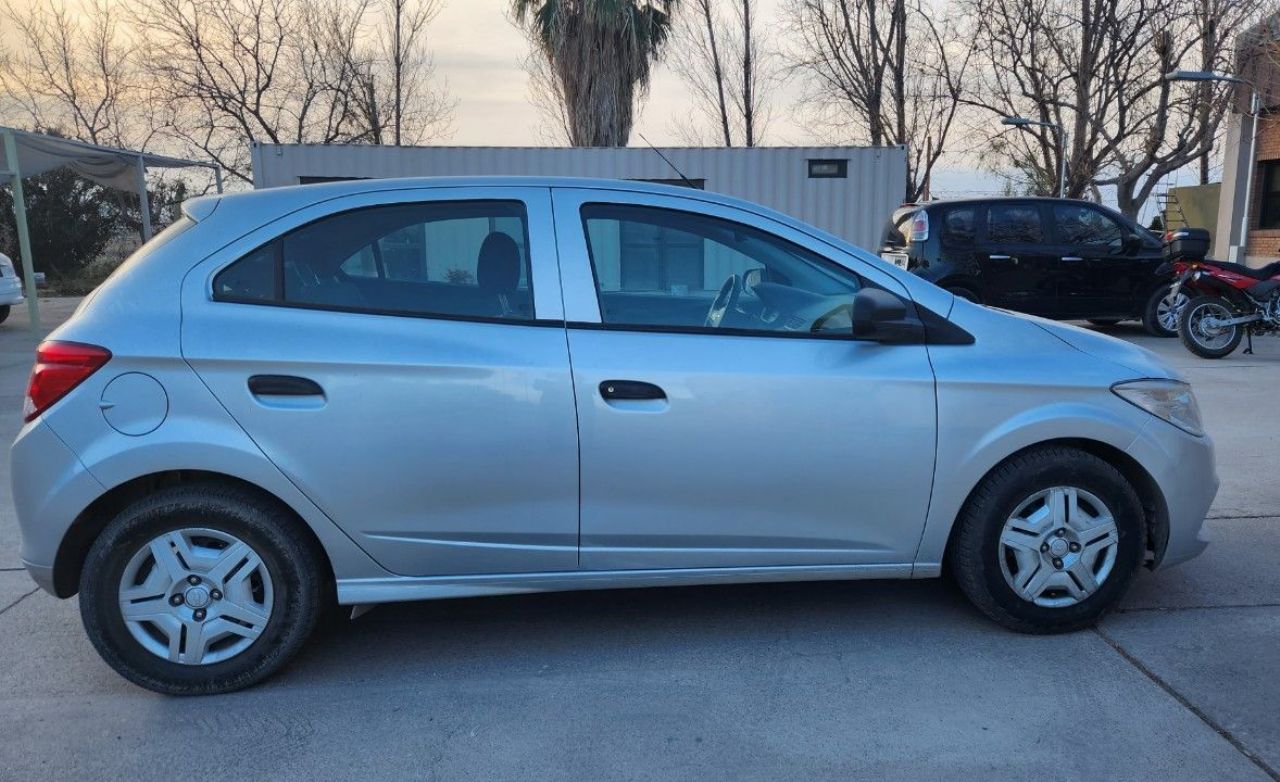 Chevrolet Onix Usado en Mendoza, deRuedas
