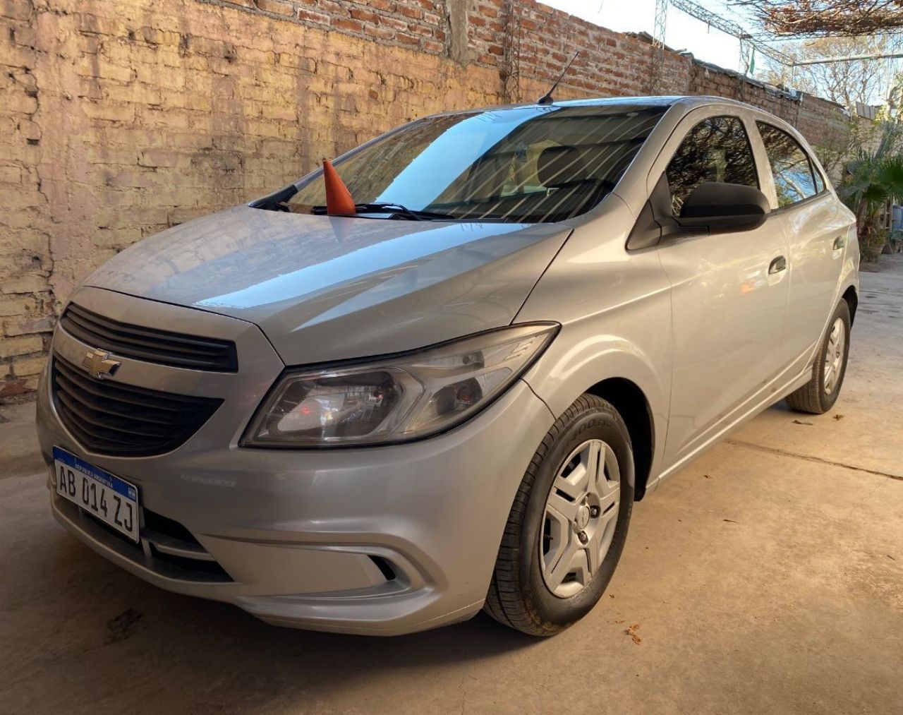 Chevrolet Onix Usado Financiado en Mendoza, deRuedas
