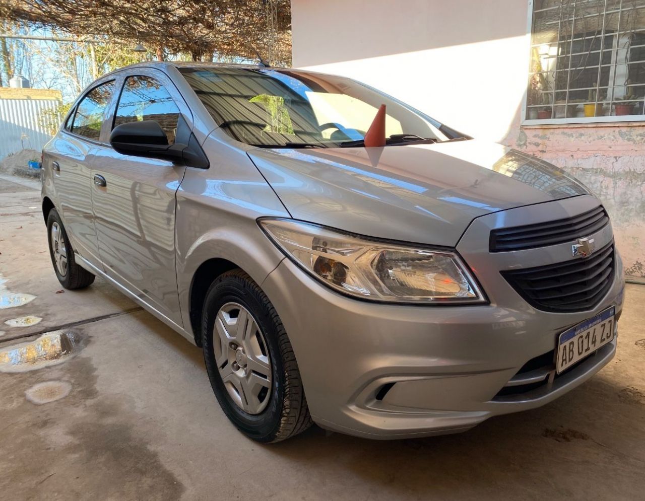 Chevrolet Onix Usado Financiado en Mendoza, deRuedas