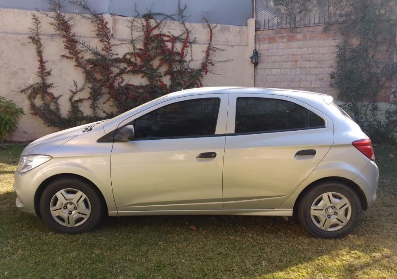 Chevrolet Onix Usado en Mendoza, deRuedas