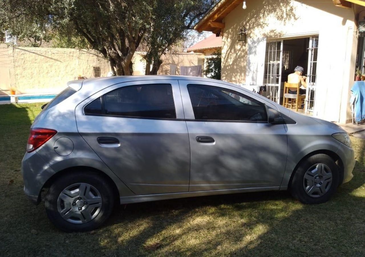 Chevrolet Onix Usado en Mendoza, deRuedas