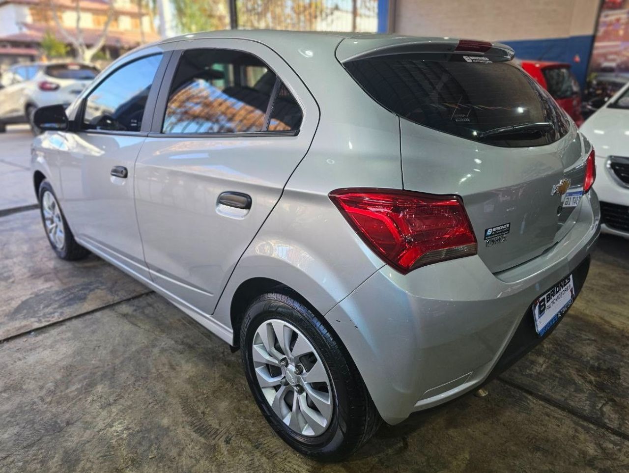 Chevrolet Onix Usado en Mendoza, deRuedas