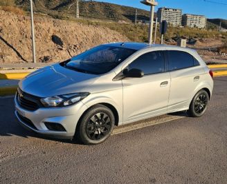 Chevrolet Onix Usado en Mendoza
