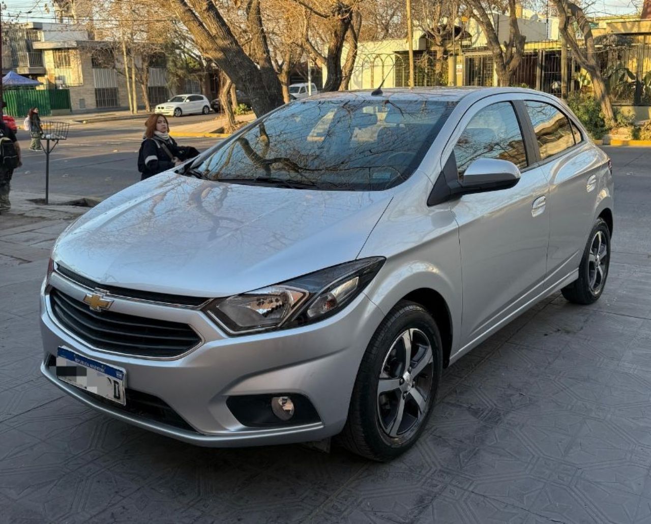 Chevrolet Onix Usado Financiado en Mendoza, deRuedas
