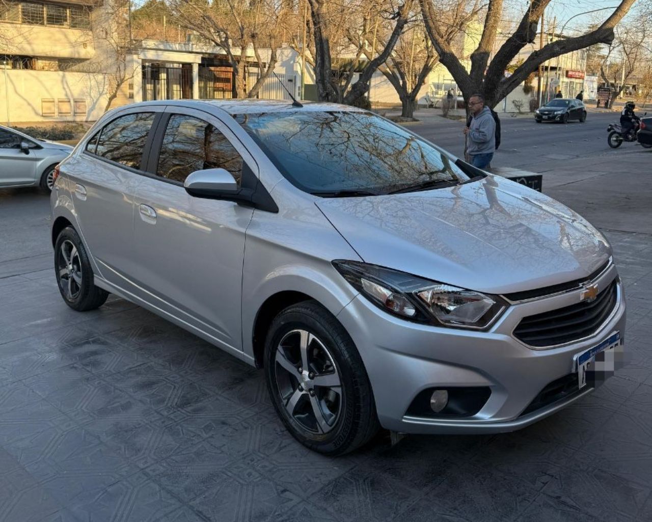Chevrolet Onix Usado Financiado en Mendoza, deRuedas