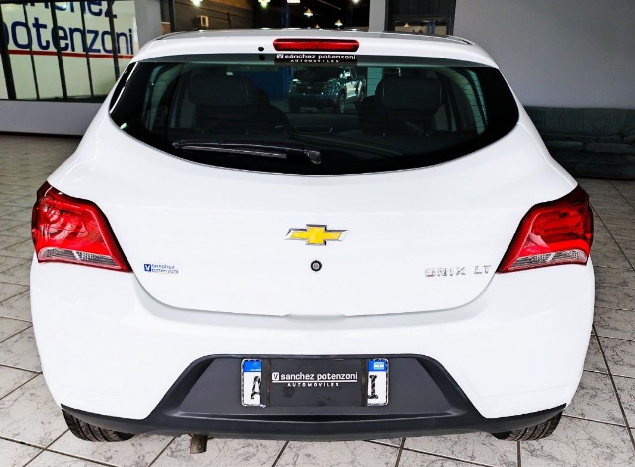 Chevrolet Onix Usado en Mendoza, deRuedas