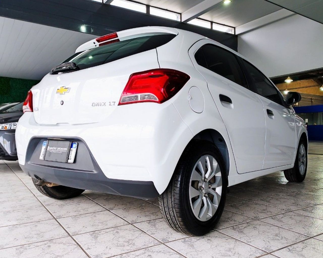 Chevrolet Onix Usado en Mendoza, deRuedas
