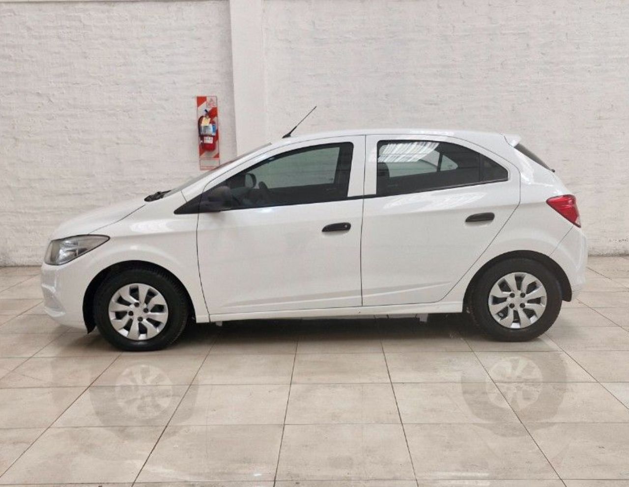 Chevrolet Onix Usado Financiado en Mendoza, deRuedas