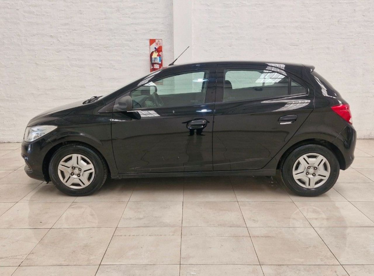 Chevrolet Onix Usado Financiado en Mendoza, deRuedas