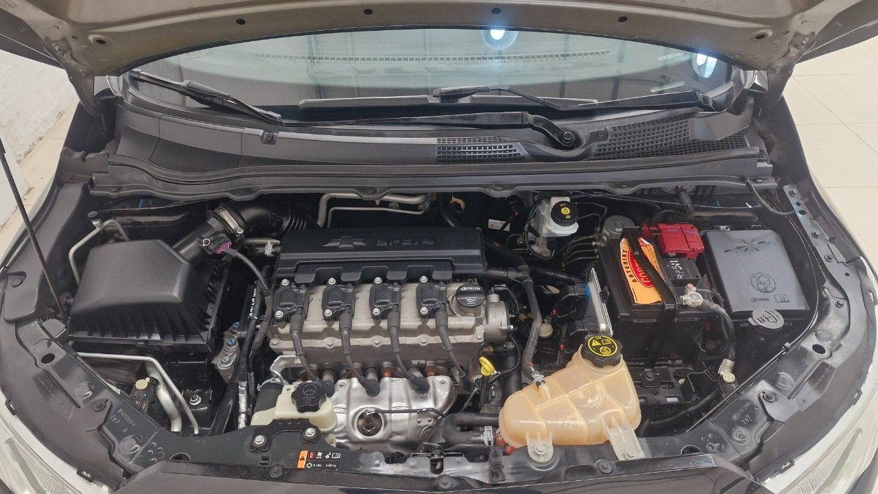 Chevrolet Onix Usado Financiado en Mendoza, deRuedas