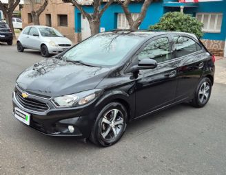 Chevrolet Onix Usado en Mendoza Financiado