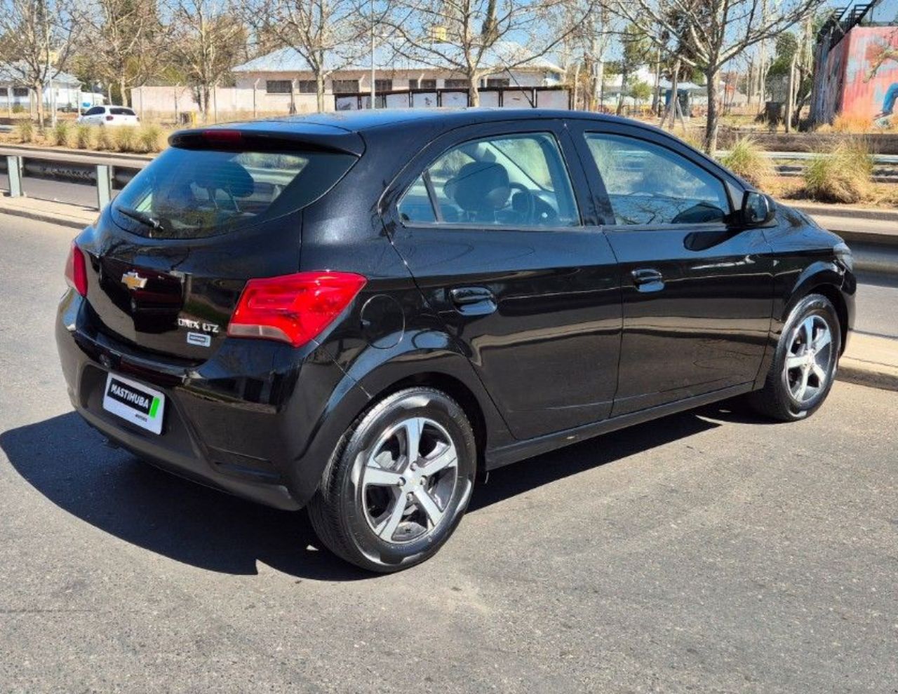 Chevrolet Onix Usado Financiado en Mendoza, deRuedas