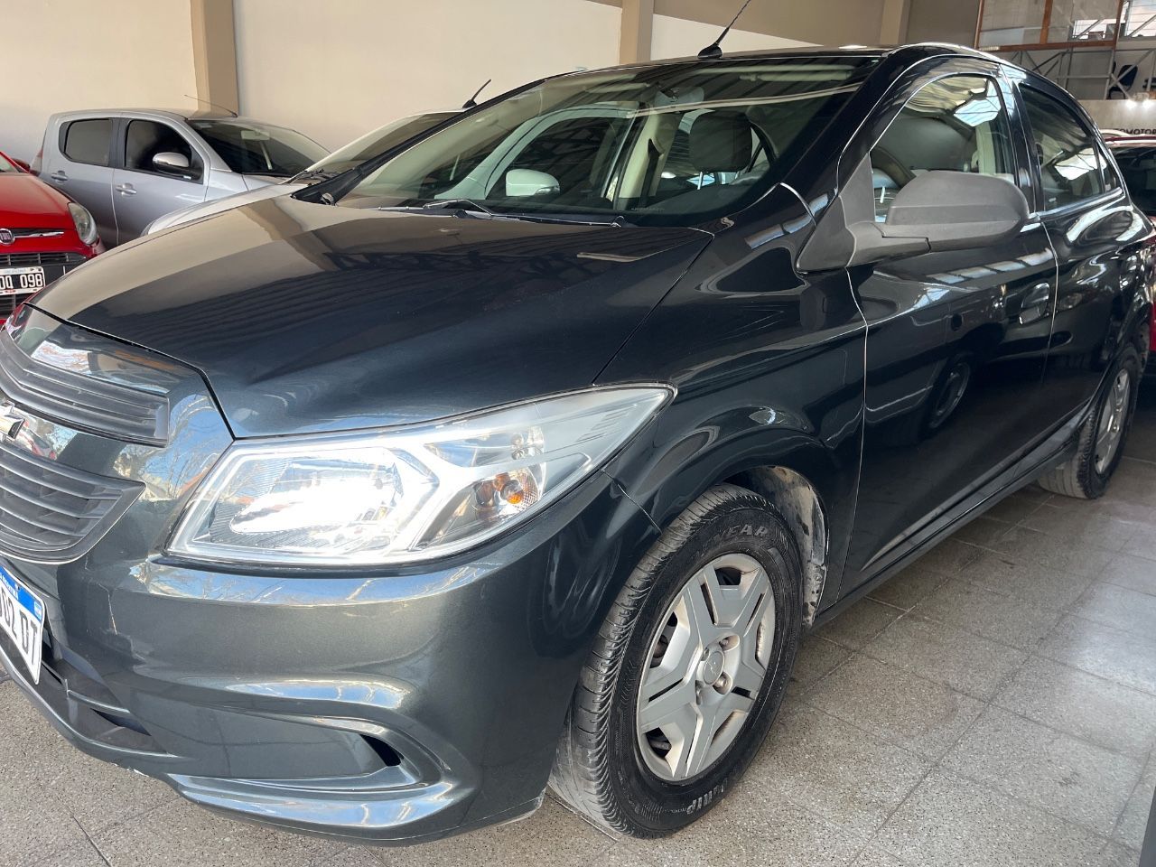 Chevrolet Onix Usado Financiado en Mendoza, deRuedas