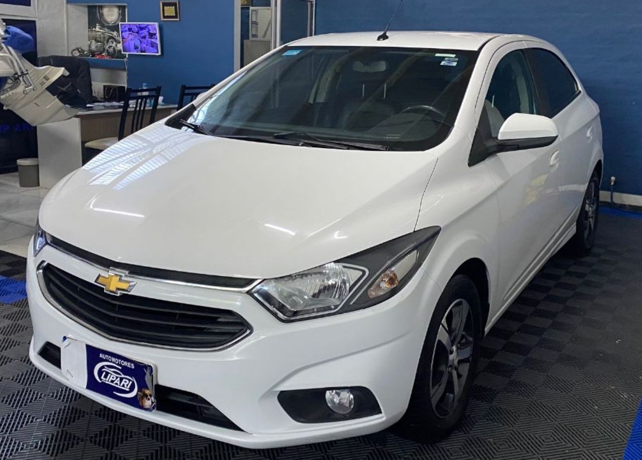 Chevrolet Onix Usado Financiado en Mendoza, deRuedas
