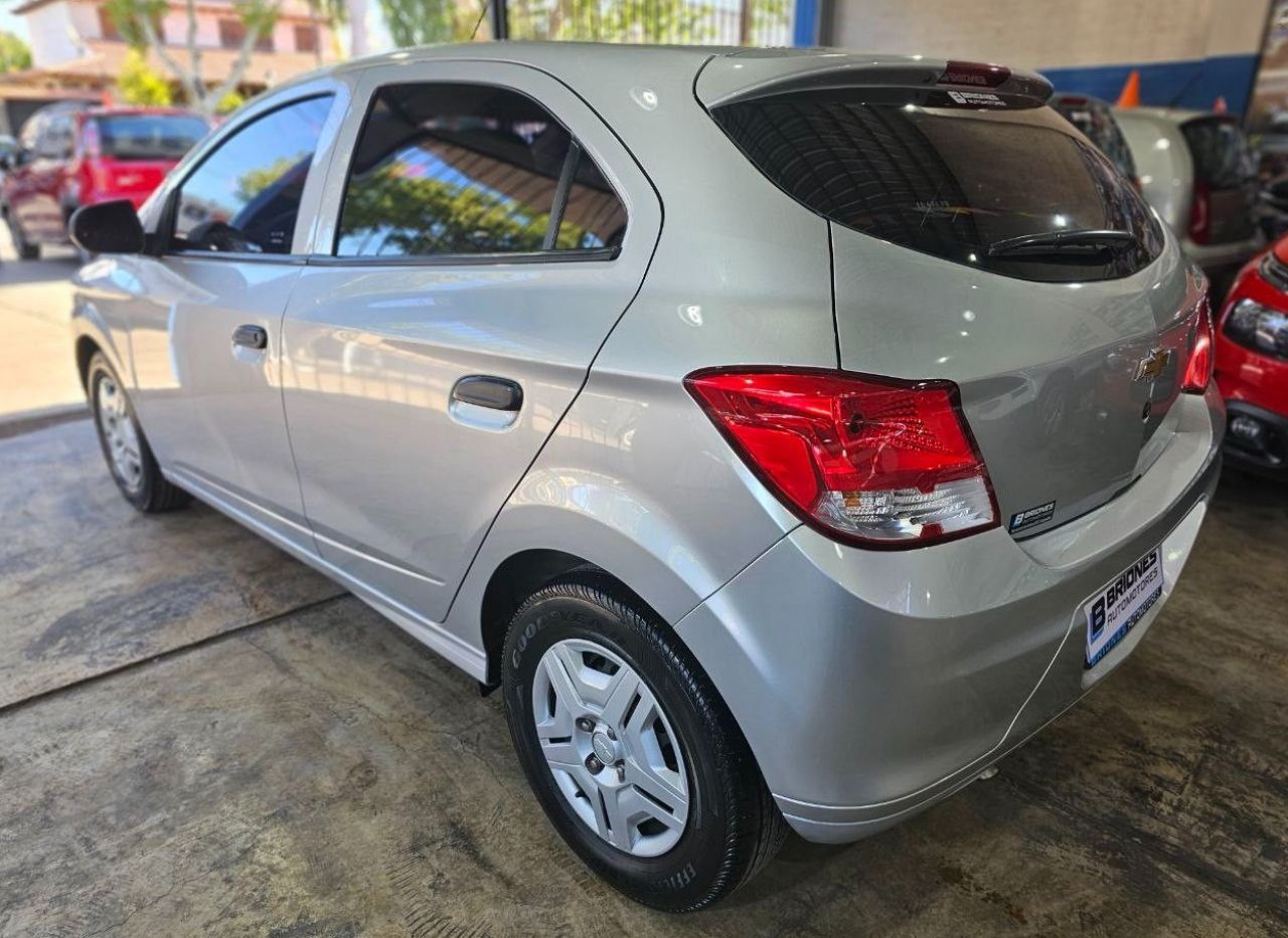 Chevrolet Onix Usado en Mendoza, deRuedas