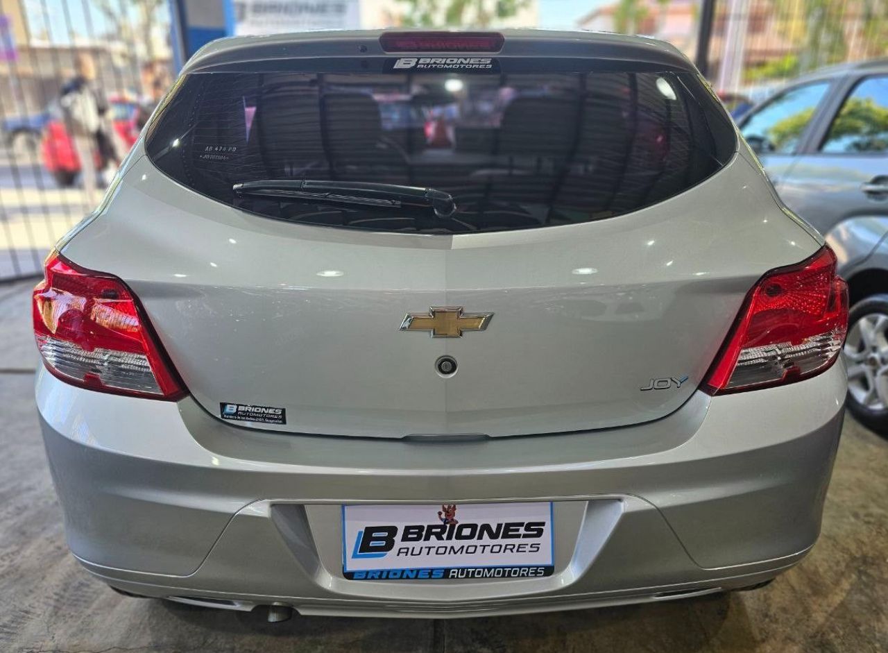 Chevrolet Onix Usado en Mendoza, deRuedas