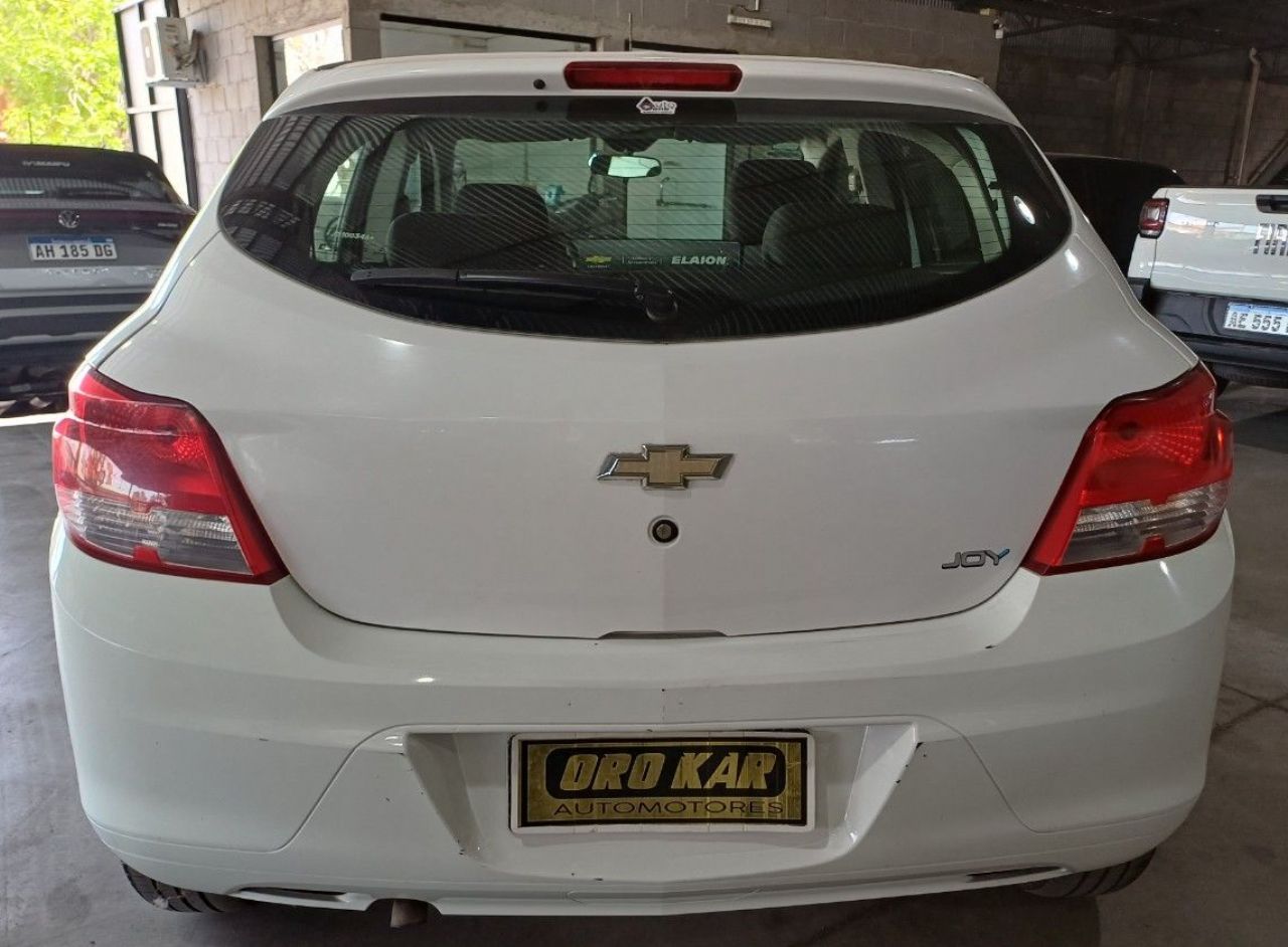Chevrolet Onix Usado Financiado en Córdoba, deRuedas