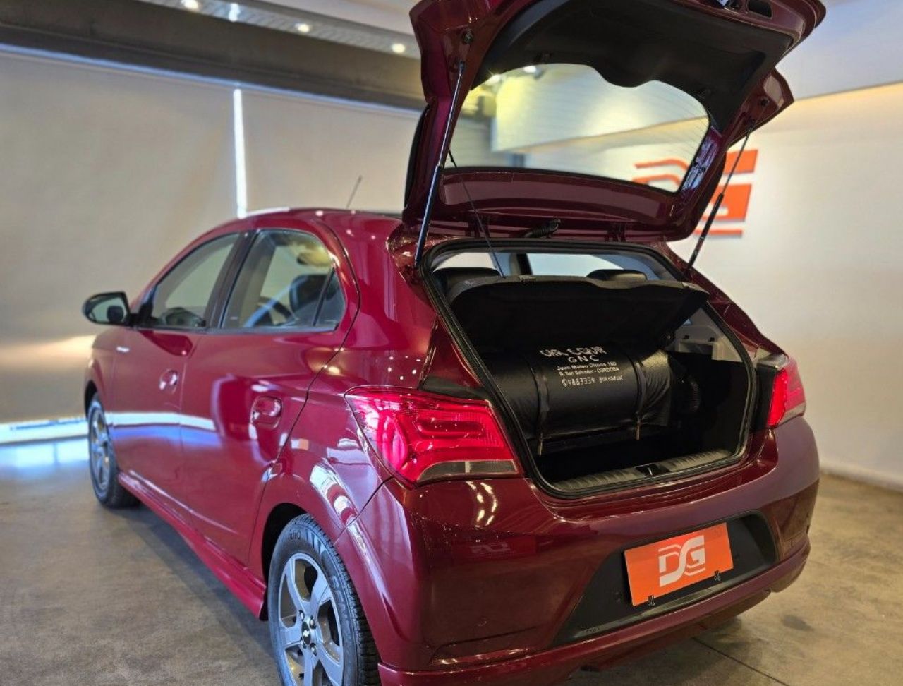 Chevrolet Onix Usado Financiado en Córdoba, deRuedas