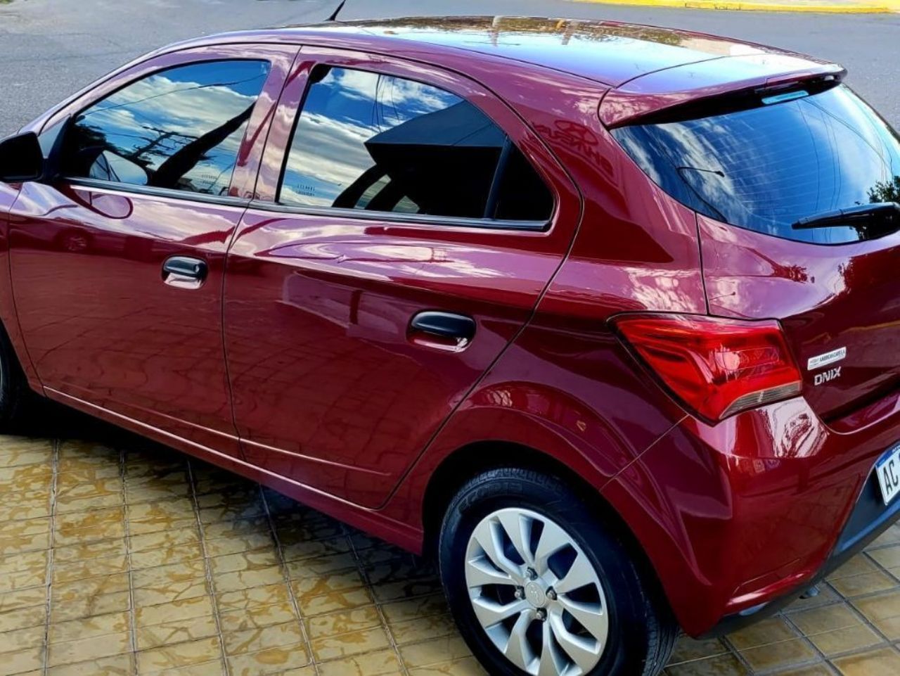 Chevrolet Onix Usado en San Juan, deRuedas