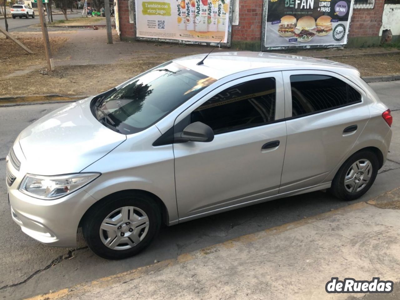 Chevrolet Onix Usado en Salta, deRuedas