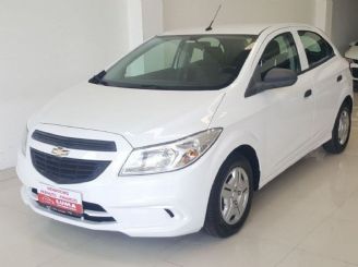 Chevrolet Onix Usado en Mendoza Financiado
