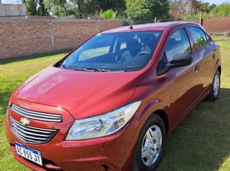 Chevrolet Onix Usado en Mendoza Financiado
