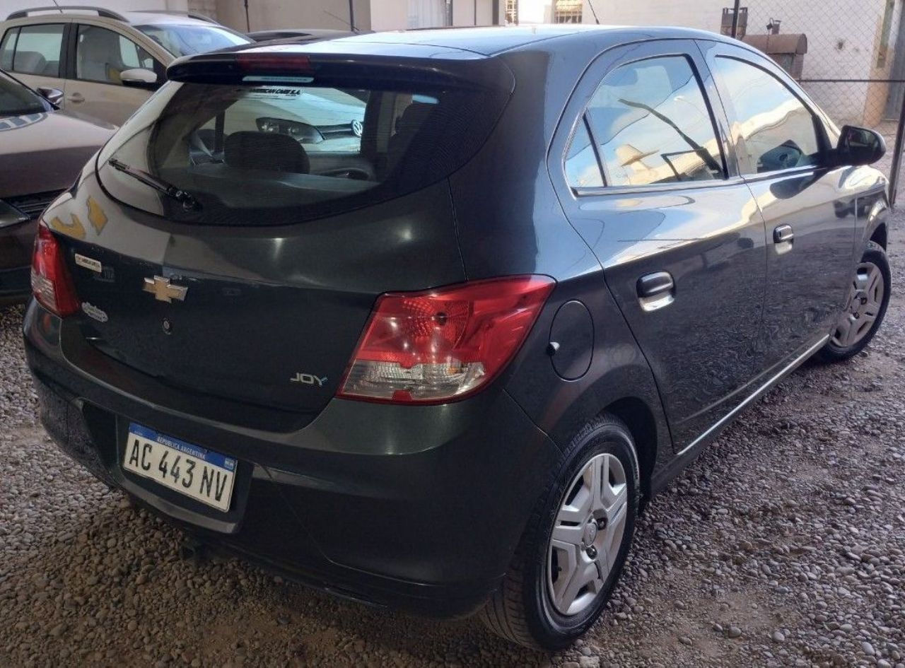 Chevrolet Onix Usado en Mendoza, deRuedas